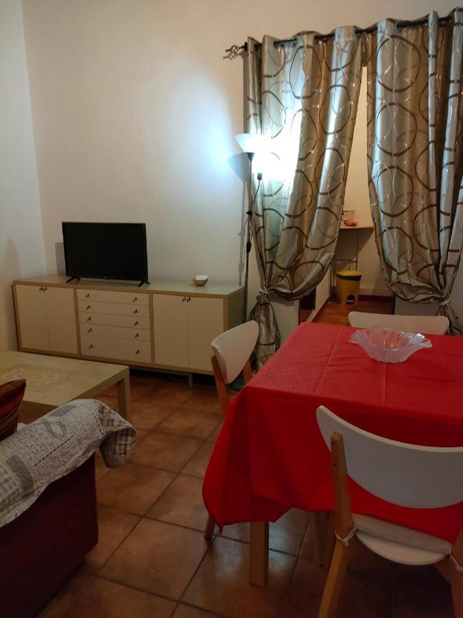 Mini Appartamento Livorno Bagian luar foto